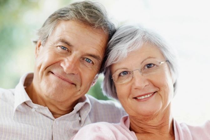 Dấu hiệu tuổi thọ trên khuôn mặt: Sự thật và những lầm tưởng phổ biến