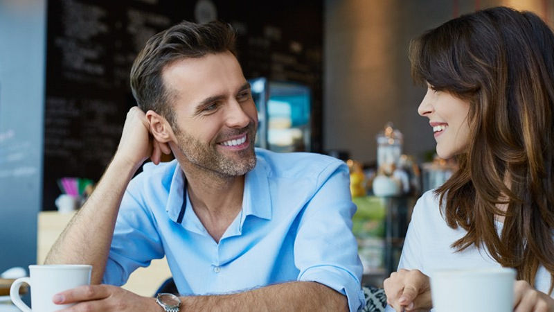 Nhận biết đối phương qua ánh mắt khi trò chuyện: Vì sao lại quan trọng?